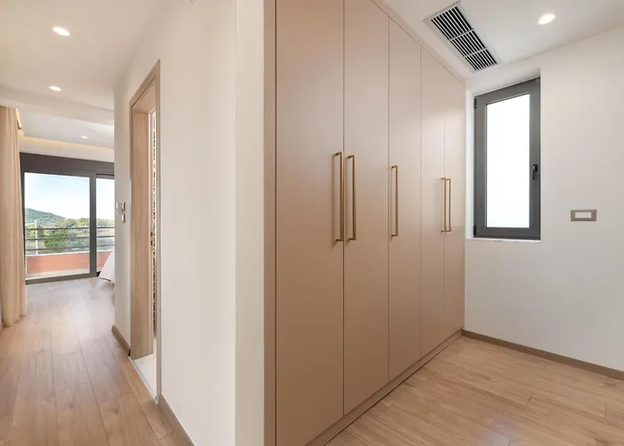 Villa Elias' Rest Pastida